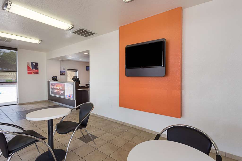 Motel 6-North Palm Springs, Ca - North Інтер'єр фото