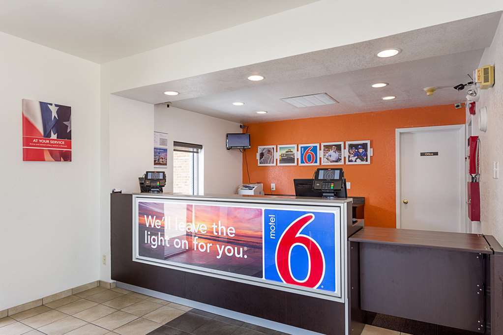 Motel 6-North Palm Springs, Ca - North Інтер'єр фото
