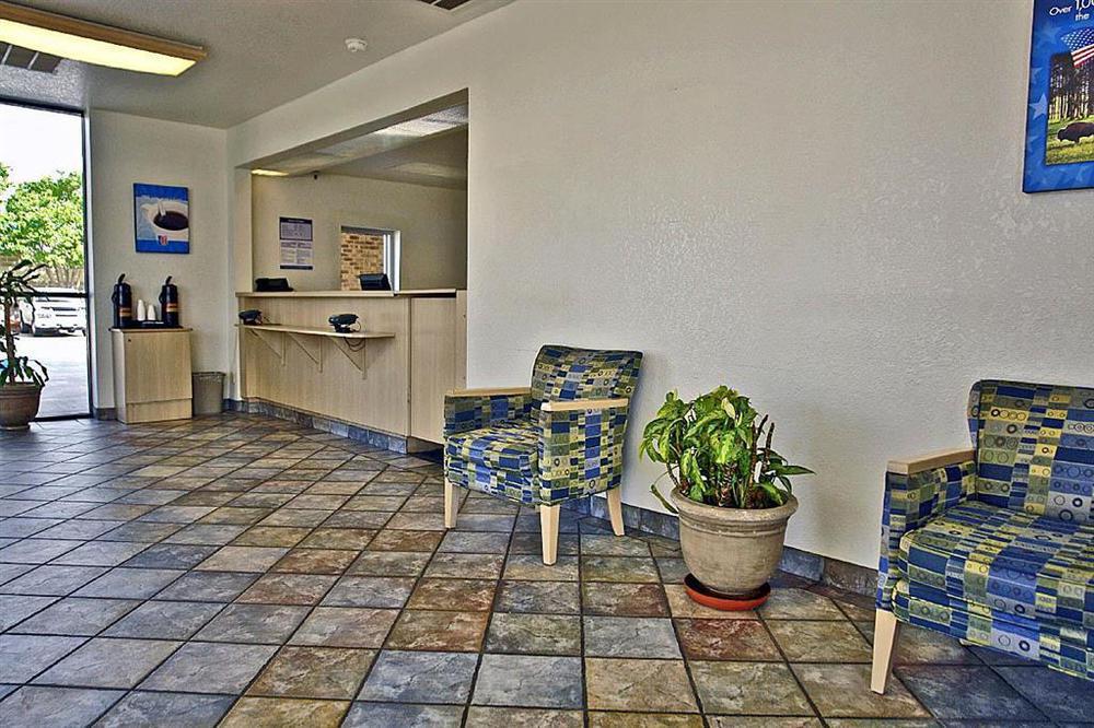 Motel 6-North Palm Springs, Ca - North Інтер'єр фото