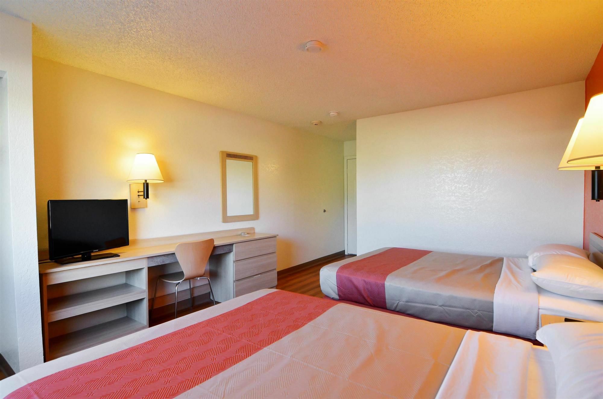 Motel 6-North Palm Springs, Ca - North Екстер'єр фото