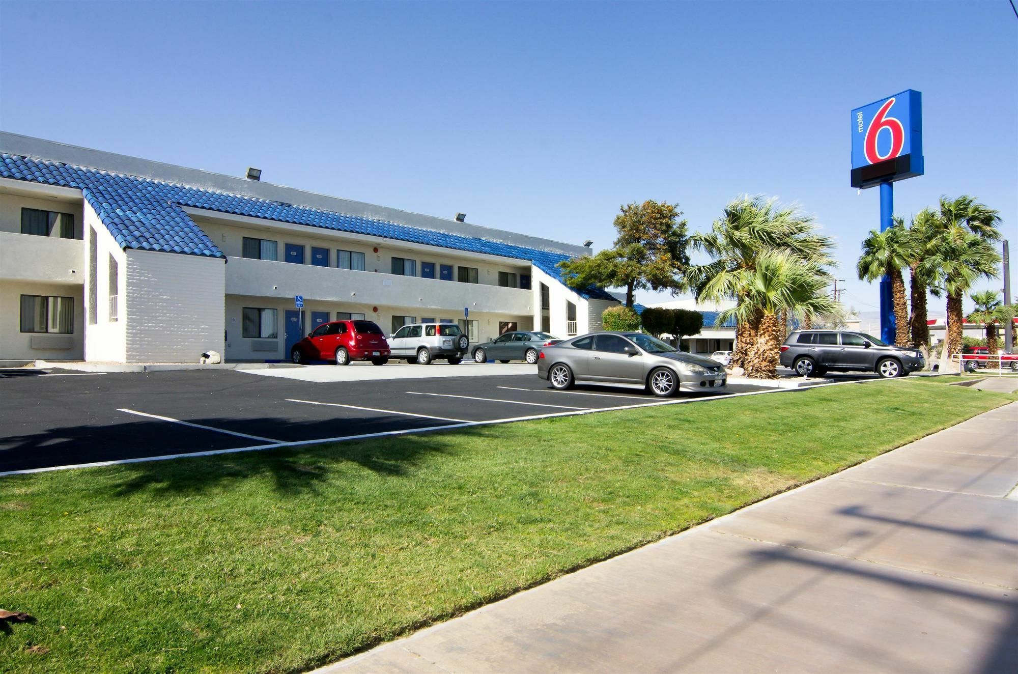 Motel 6-North Palm Springs, Ca - North Екстер'єр фото