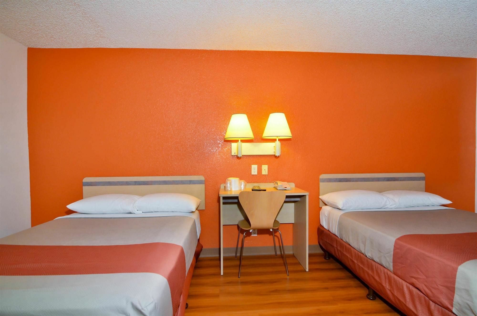 Motel 6-North Palm Springs, Ca - North Екстер'єр фото